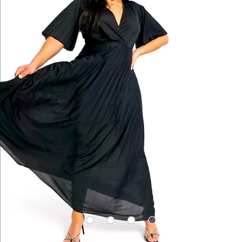 ASOS DESIGN Curve kimono pleated maxi dress